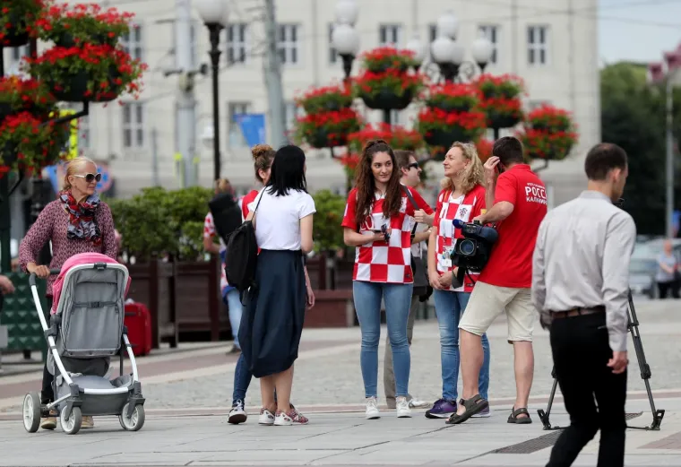 Pogledajte kako su Hrvatski navijači preplavili Kalinjingrad