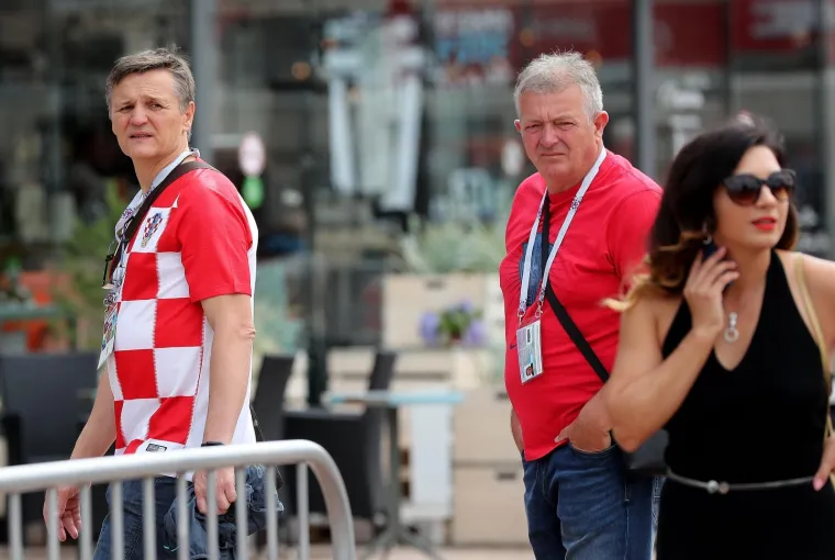 Pogledajte kako su Hrvatski navijači preplavili Kalinjingrad