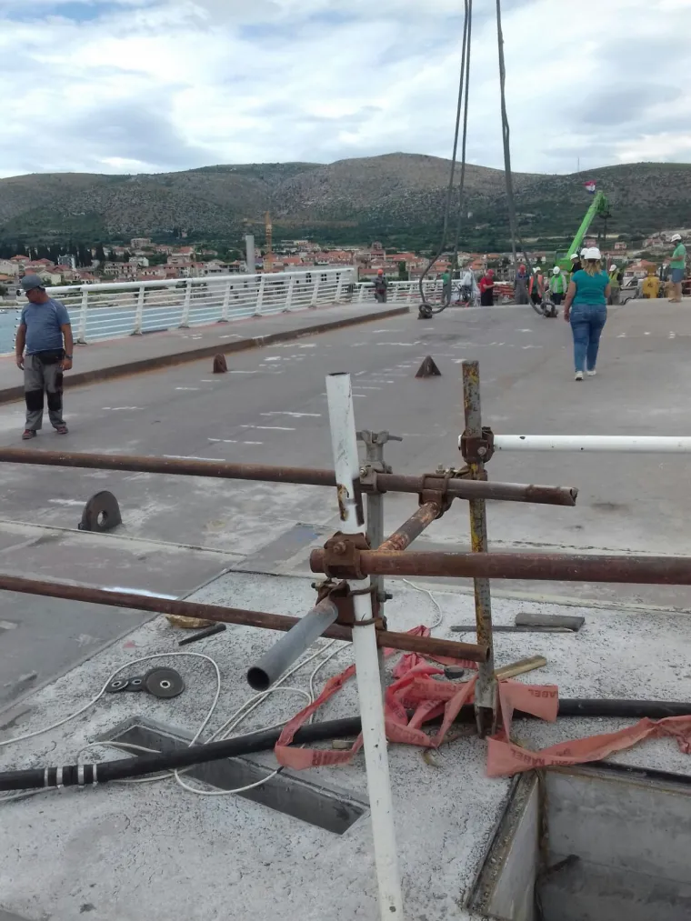 Pogledajte kako izgleda prvo dizanje Čiovskog mosta