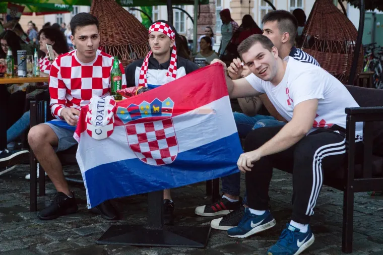 Evo kako se pobjeda Vatrenih slavila u Osijeku