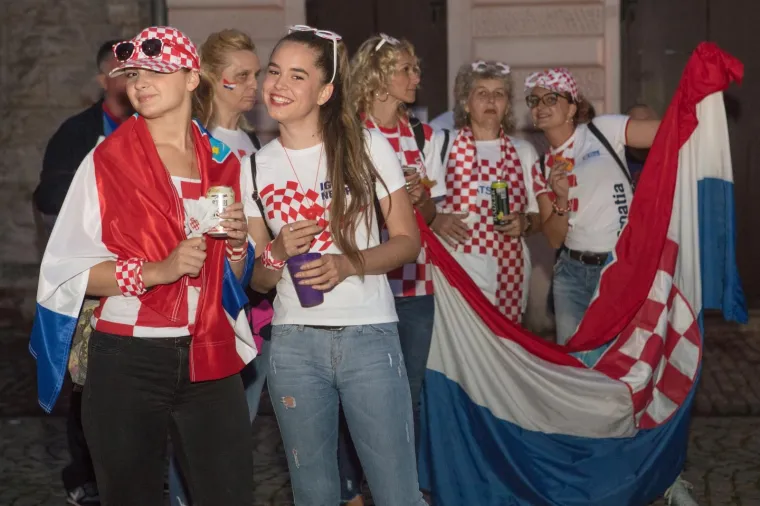 Evo kako se pobjeda Vatrenih slavila u Osijeku