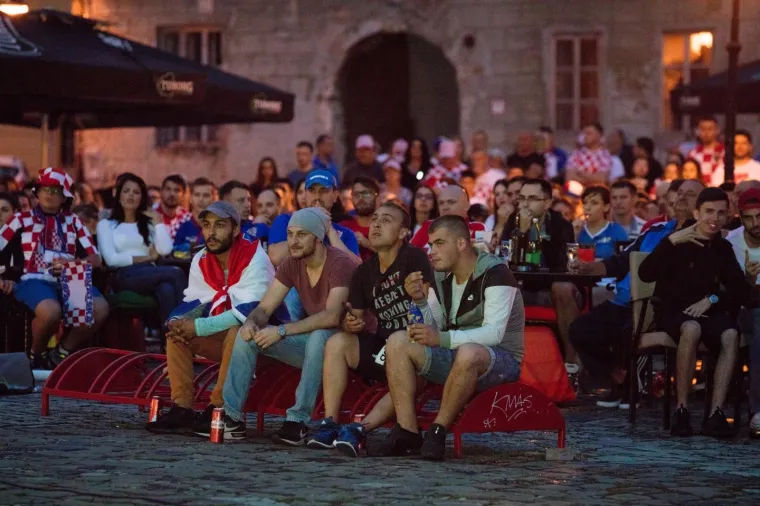 Evo kako se pobjeda Vatrenih slavila u Osijeku