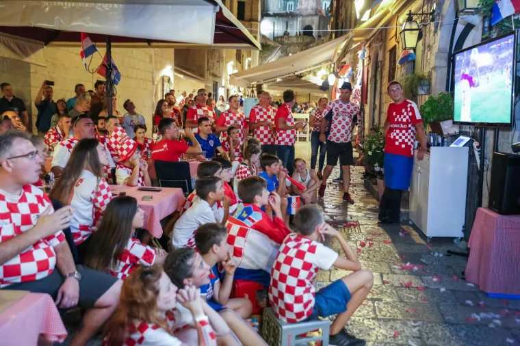 Evo kako se za Vatrene navijao u Dubrovniku