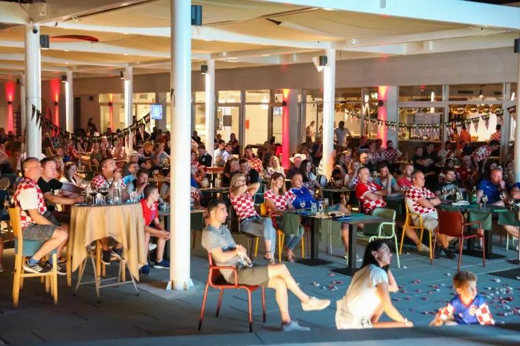 Evo kako se za Vatrene navijao u Dubrovniku