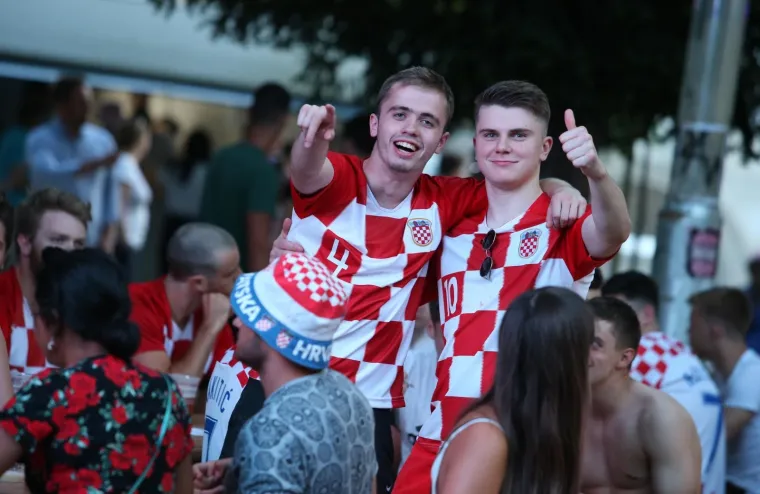 Split energično navija za Vatrene