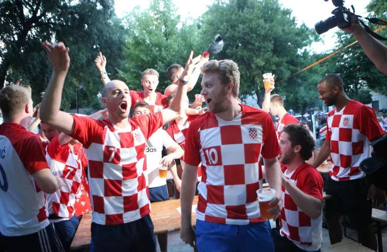 Split energično navija za Vatrene