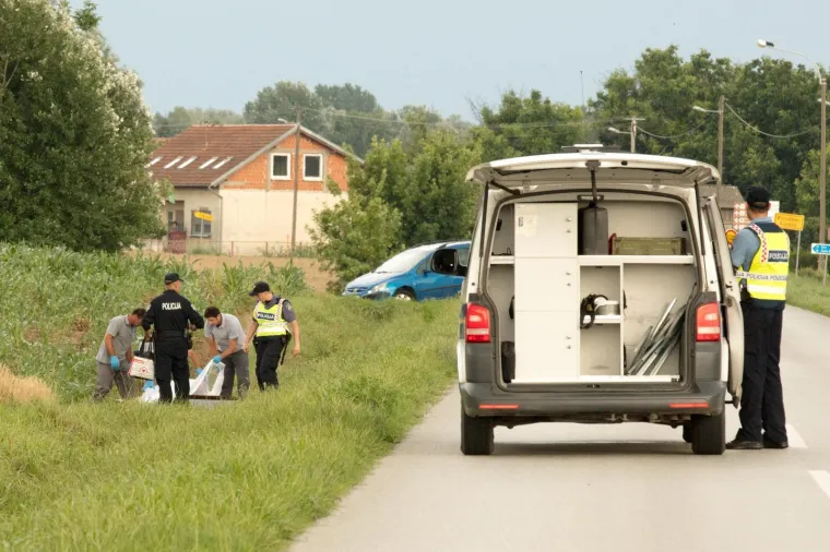 Biciklistkinja poginula nakon &scaron;to je na nju naletio osobni automobil
