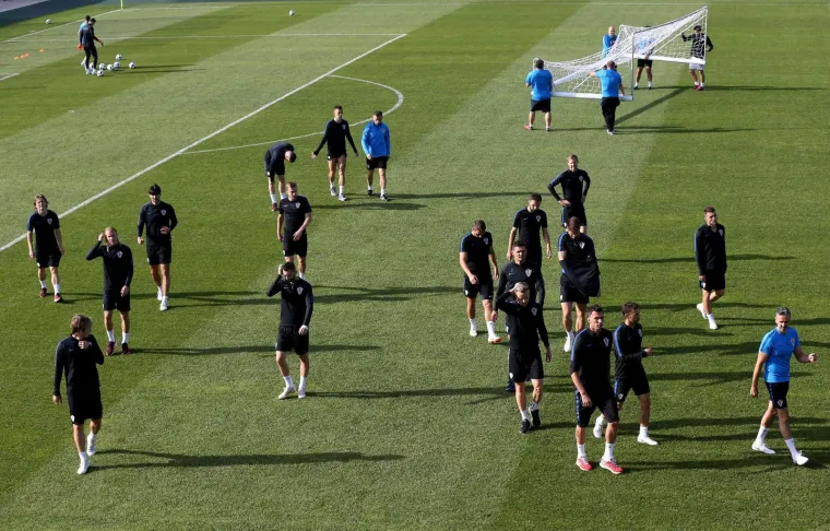 RUSI SMJESTILI HRVATIMA: Vatreni 'potjerani' s prvog treninga poslije Nigerije