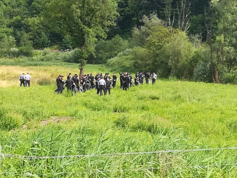 Napeta situacija u BiH: Migranti krenuli prema Hrvatskoj!