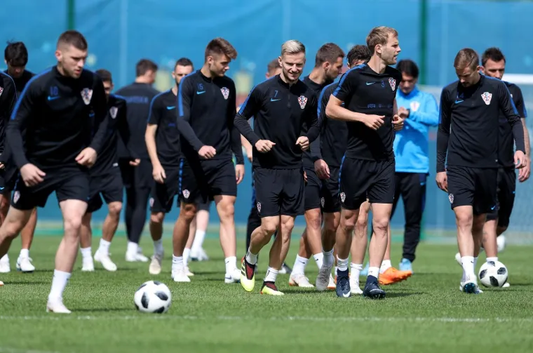 VATRENI ODRADILI JUTARNJI TRENING: Svi su tu samo njega nema