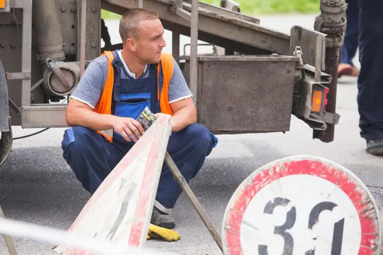 NEZAPAMĆENA TRAGEDIJA U ČEPINU: Četvorica radnika upala u kanalizacijski &scaron;aht, dvojica poginula
