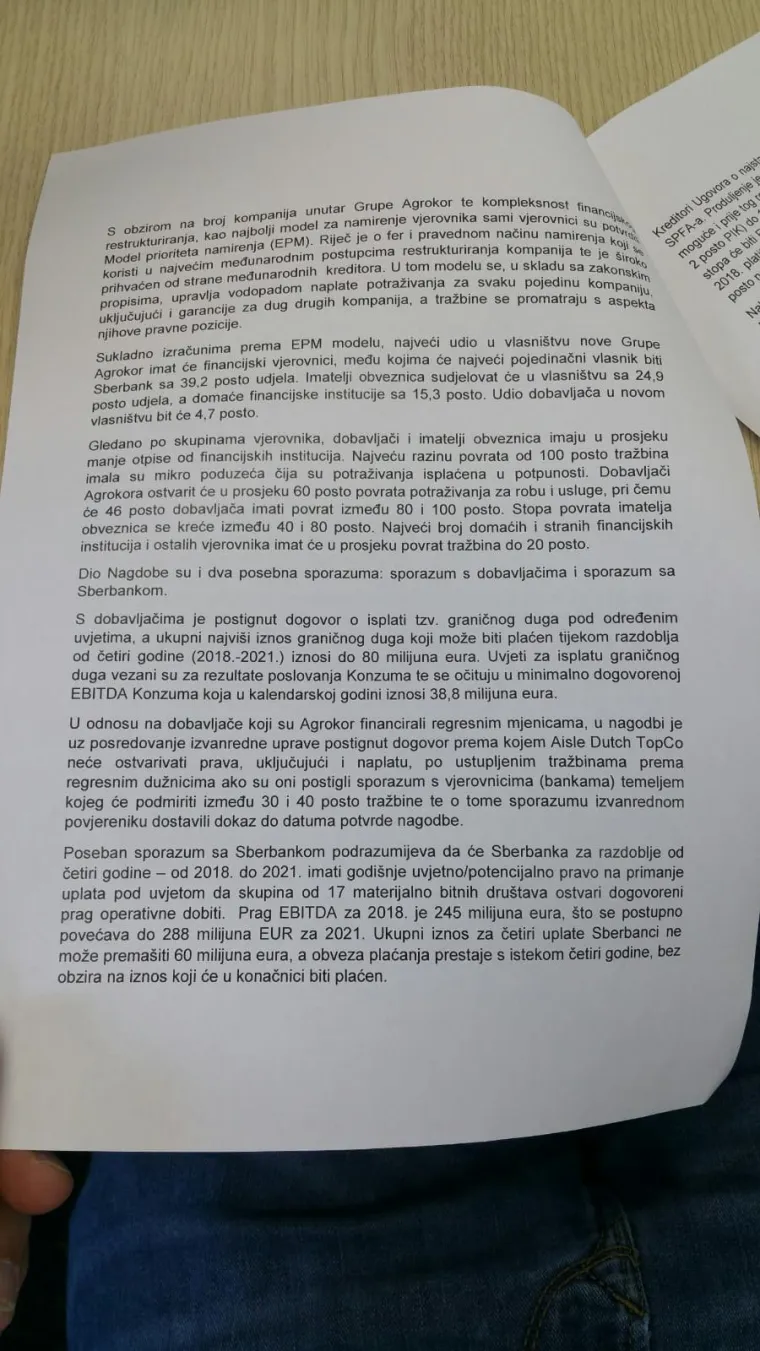 Privremeno vjerovničko vijeće jednoglasno je izglasalo nagodbu u Agrokoru koja nakon ovoga ide na Trgovački sud, a to je potvrdio i premijer Andrej Plenković. 
Nagodba je izglasana nakon jutro&scaron;nje sjednice Privremenog vjerovničkog vijeća na kojoj su članovi jednoglasno dali suglasnost povjereniku na konačan tekst nagodbe.