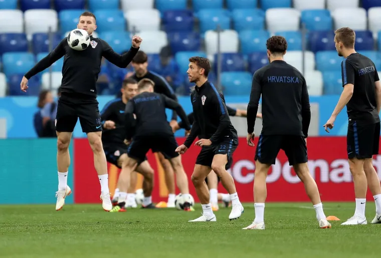 VATRENI TRENIRALI U NOVGORODU: Bez problema na zadnjoj pripremi uoči Argentine