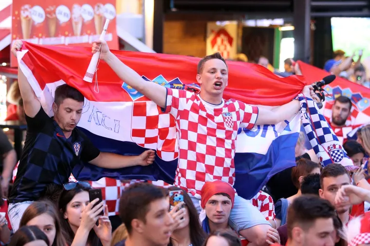 HRVATSKA JE GORILA NAKON POBJEDE VATRENIH: Pogledajte kako se slavila pobjeda protiv Argentine