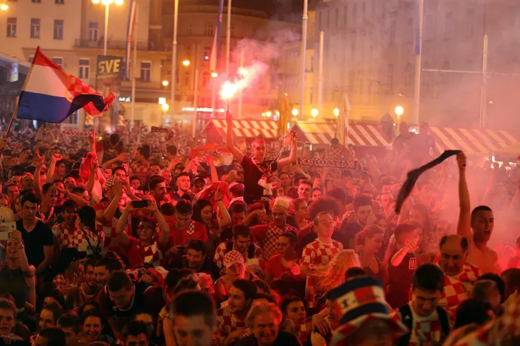 HRVATSKA JE GORILA NAKON POBJEDE VATRENIH: Pogledajte kako se slavila pobjeda protiv Argentine