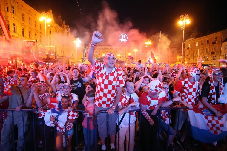 HRVATSKA JE GORILA NAKON POBJEDE VATRENIH: Pogledajte kako se slavila pobjeda protiv Argentine