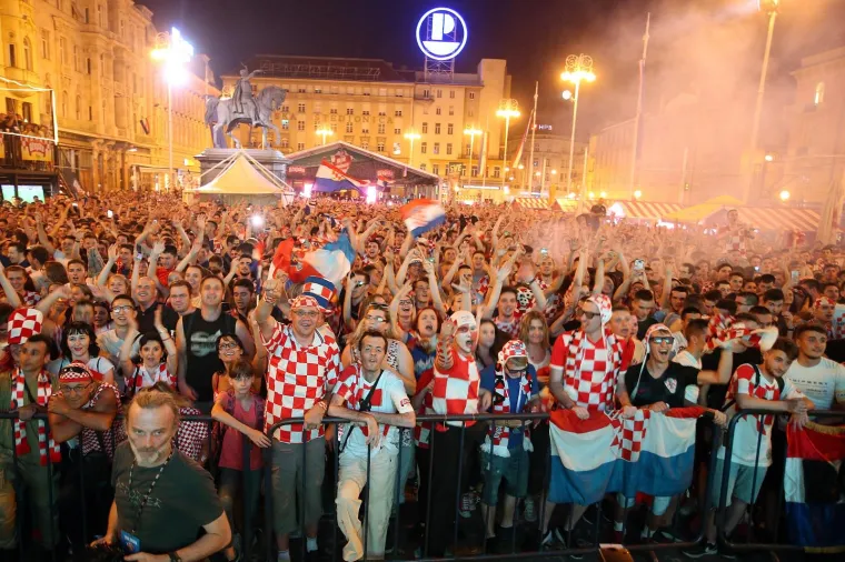 HRVATSKA JE GORILA NAKON POBJEDE VATRENIH: Pogledajte kako se slavila pobjeda protiv Argentine