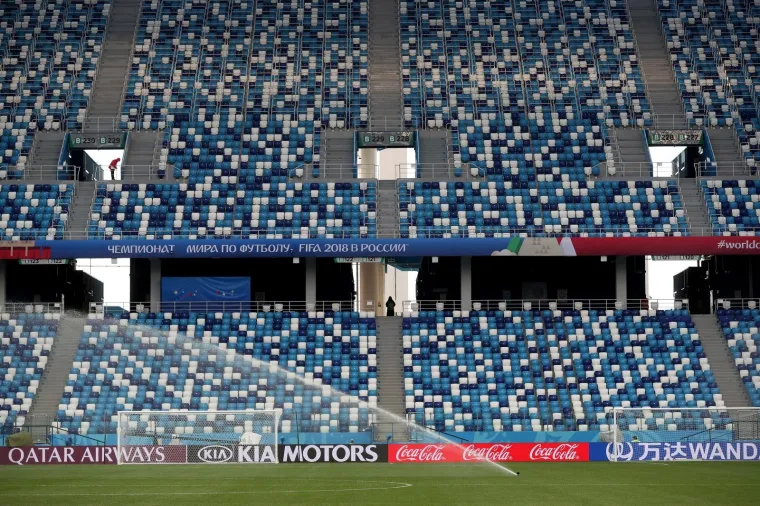 Susret su pred gotovo do kraja rasprodanim tribinama (oko 42,500 gledatelja) odigrale izabrane vrste &Scaron;vedske i Južna Koreja. Ta je utakmica skupine F zavr&scaron;ila pobjedom europske reprezentacije. Neka tako bude i danas...