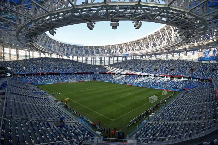 Točno 43,319 znatiželjnika na svoje tribine može primiti stadion Nižnji Novgorod u istoimenom gradu na kojem će s početkom u 20 sati utakmicu započeti hrvatska i argentinska nogometna reprezentacija.