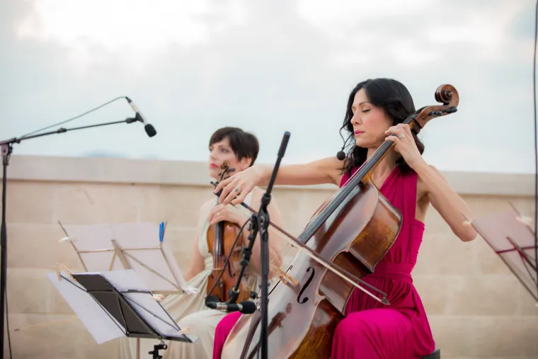 POZDRAV LJETU: Ana Rucner održala tradicionalni ranojutarnji koncert na Srđu