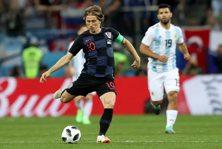 DEČKI, SVAKA VAM ČAST: Veličanstveni Vatreni bacili veliku Argentinu na koljena, pogledajte kako je to izgledalo