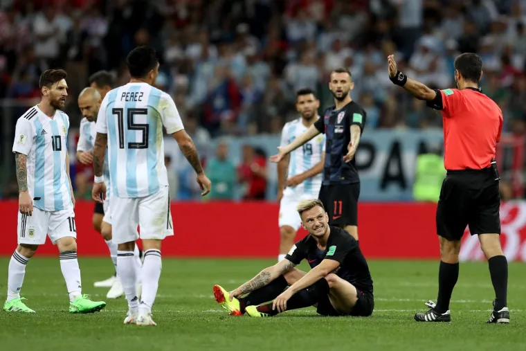 DEČKI, SVAKA VAM ČAST: Veličanstveni Vatreni bacili veliku Argentinu na koljena, pogledajte kako je to izgledalo