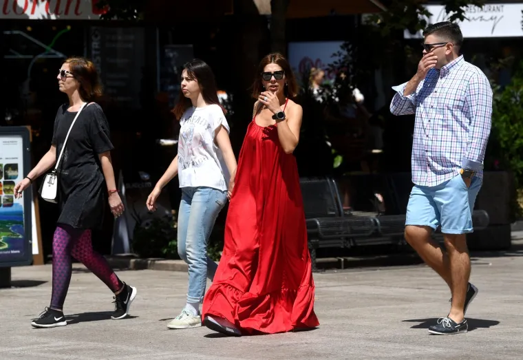 LJETO NA &Scaron;PICI: Pogledajte kakve su se modne kombinacije danas nosile u Zagrebu