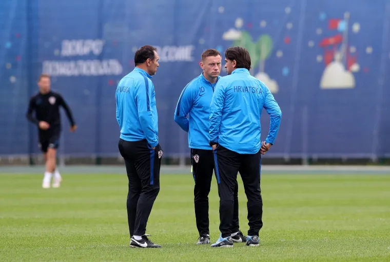 VATRENI ODRADILI TRENING U RO&Scaron;ČINU: Atmosfera je sjajna uoči Islanda