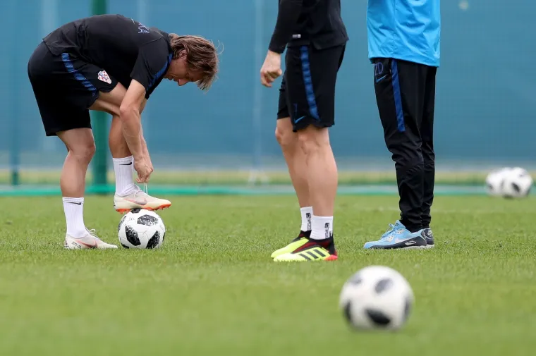 VATRENI ODRADILI TRENING U RO&Scaron;ČINU: Atmosfera je sjajna uoči Islanda