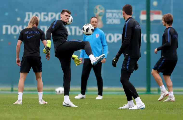 VATRENI ODRADILI TRENING U RO&Scaron;ČINU: Atmosfera je sjajna uoči Islanda