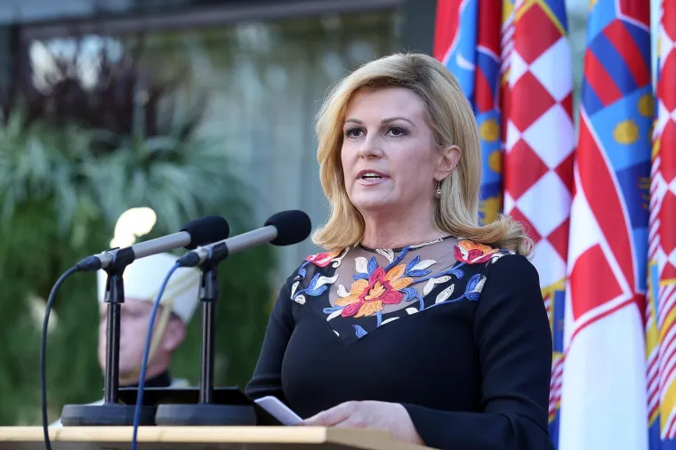 U Uredu Predsjednice na Pantovčaku predsjednica Republike Hrvatske Kolinda Grabar-Kitarović organizirala je svečani prijam prigodom Dana državnosti na kojem su se okupili mnogi ugledni gosti iz javnog, političkog, kulturnog i sportskog života