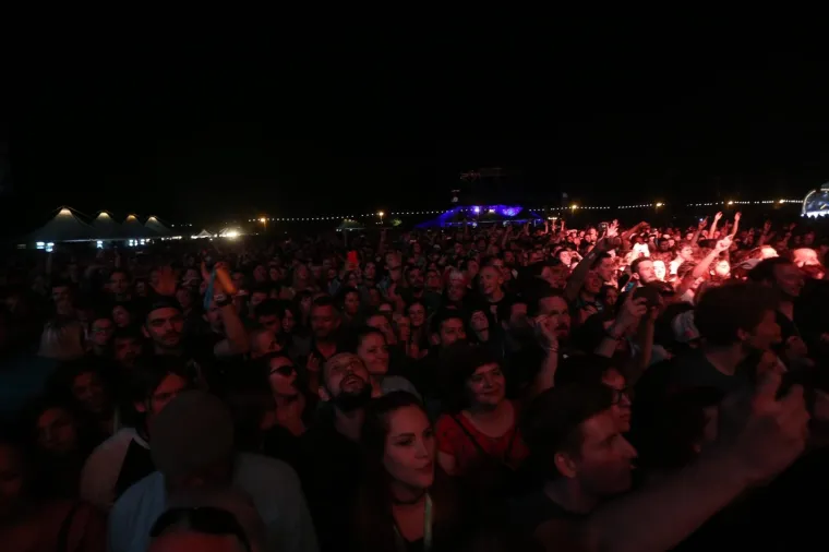 ZAPOČEO JE 13. INMUSIC FESTIVAL: Posjetitelji odu&scaron;evljeni nastupom benda Queens of the Stone Age