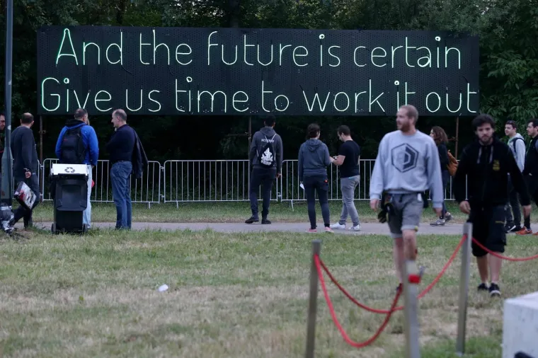 ZAPOČEO JE 13. INMUSIC FESTIVAL: Posjetitelji odu&scaron;evljeni nastupom benda Queens of the Stone Age