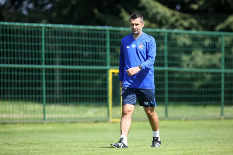 DOK VATRENI IGRAJU, DINAMOVCI SE PRIPREMAJU: Modri odradili trening u Moravskim Toplicama