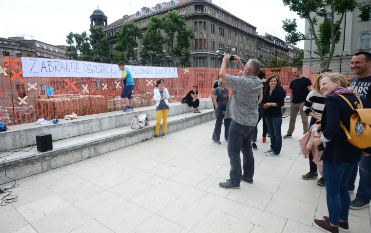 'Zabranite devastaciju, a ne slobodu govora': Protestno druženje Inicijative Vratite magnoliju