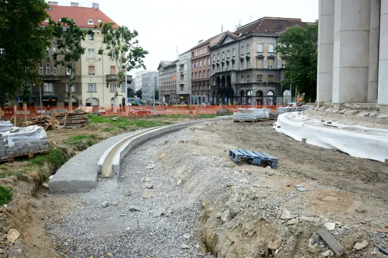 'Zabranite devastaciju, a ne slobodu govora': Protestno druženje Inicijative Vratite magnoliju