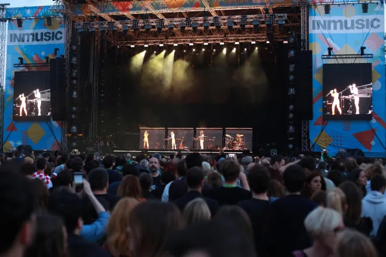 Druga večer INmusic festivala: Nick Cave i Bad Seeds napravili spektakl pred 30.000 ljudi