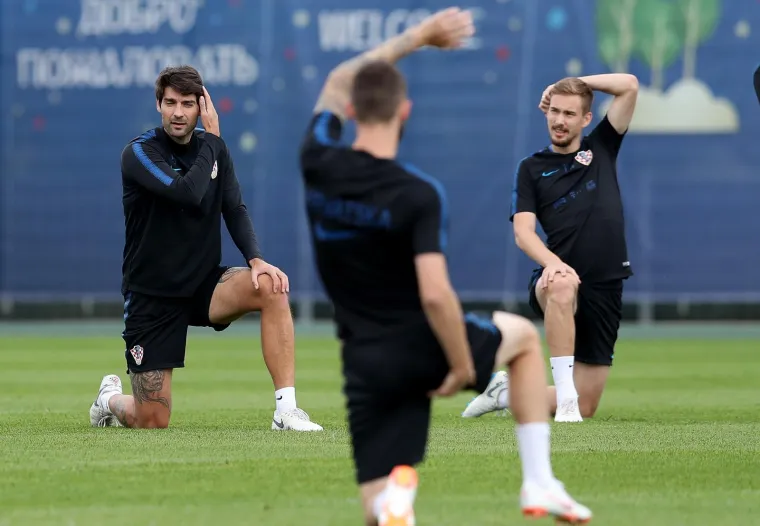 VATRENI KOMPLETNI I U DOBROM RASPOLOŽENJU UOČI DANSKE: Odrađen je posljednji trening u Ro&scaron;činu