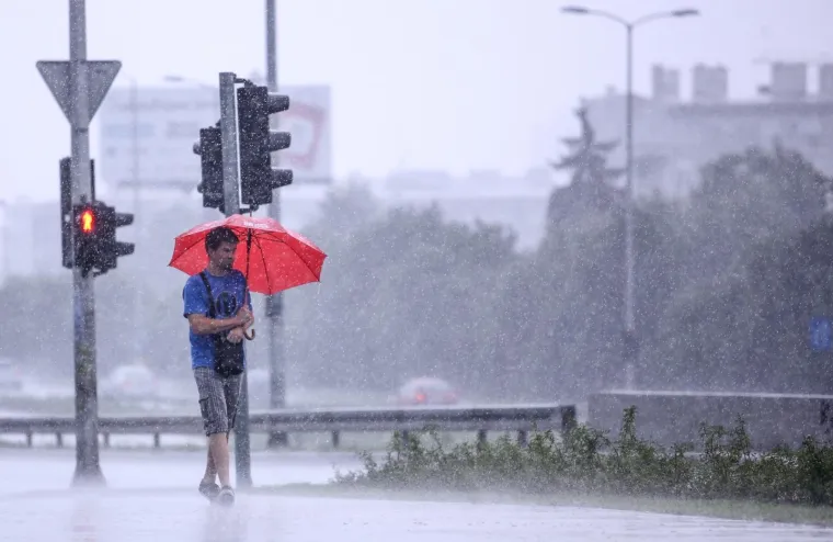 U danima koji slijede u unutra&scaron;njosti barem djelomice sunčano, a najveća vjerojatnost za lokalne pljuskove bit će u srijedu