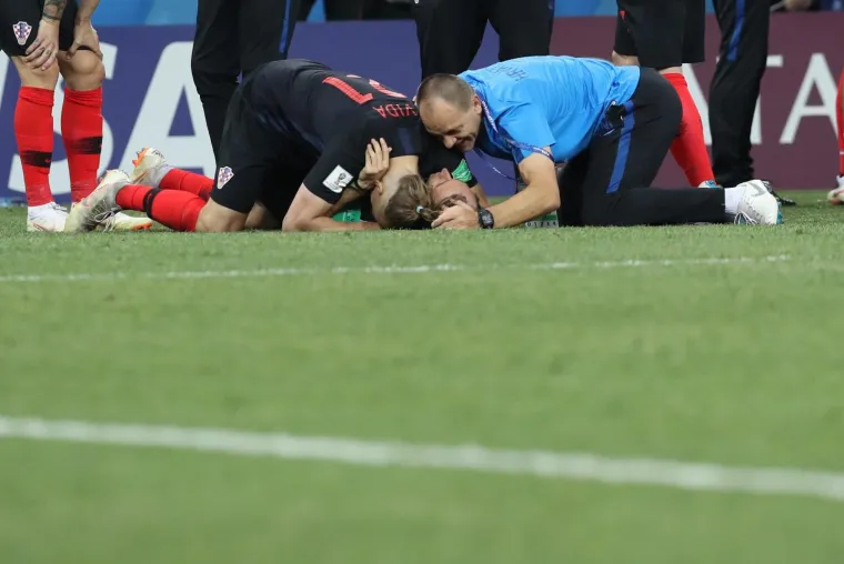 DEČKI, POKIDALI STE NAM ŽIVCE, ALI SVAKA VAM ČAST! Hrvatska nadigrala Dance i plasirala se u četvrtfinale