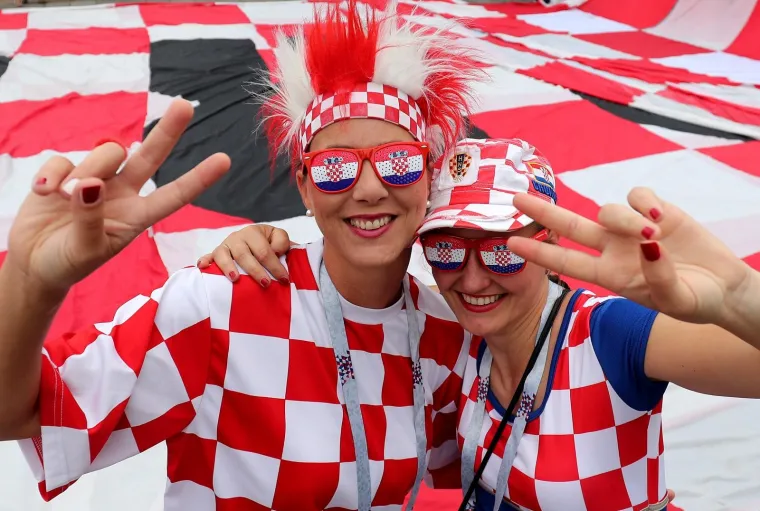 NOVGOROD U HRVATSKIM BOJAMA: Priprema se ogromna &scaron;ahovnica za utakmicu protiv Danske