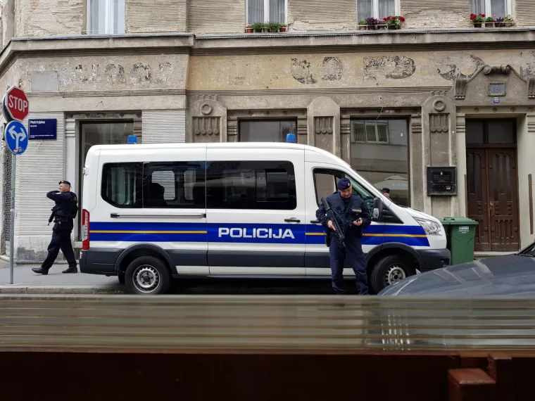 Stjepan Prnjat, poznat kao 'hrvatski Escobar' na zagrebačkom sudu iznosi obranu pod strogim nadzorom