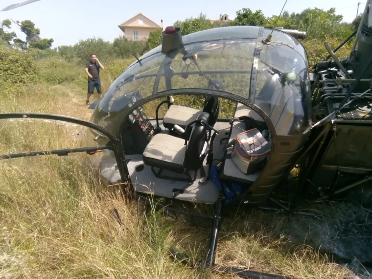 Helikopter prisilno sletio kod Zlarina