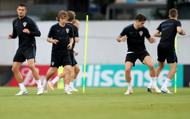 VATRENI DRIL ZA RUSIJU: Evo kako je to izgledalo na drugom treningu Vatrenih u Sočiju