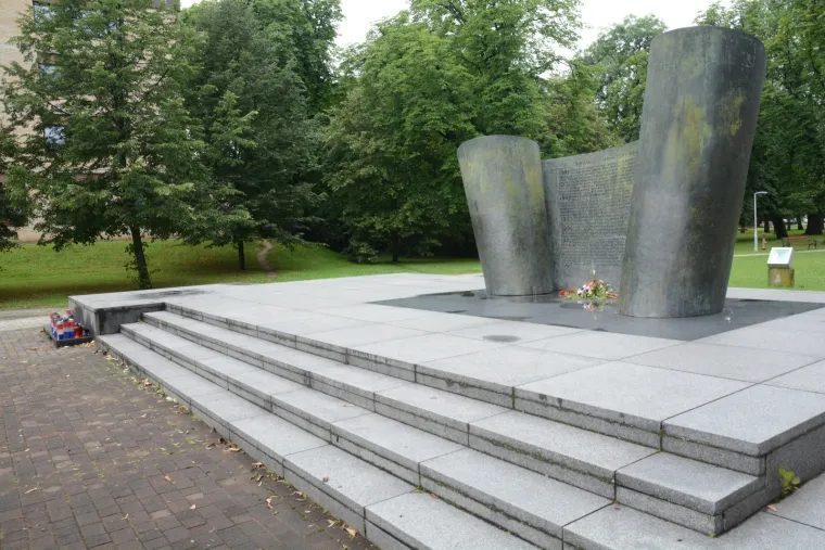 Zaboravljeni: Uga&scaron;en vječni plamen kod spomenika poginulim hrvatskim braniteljima