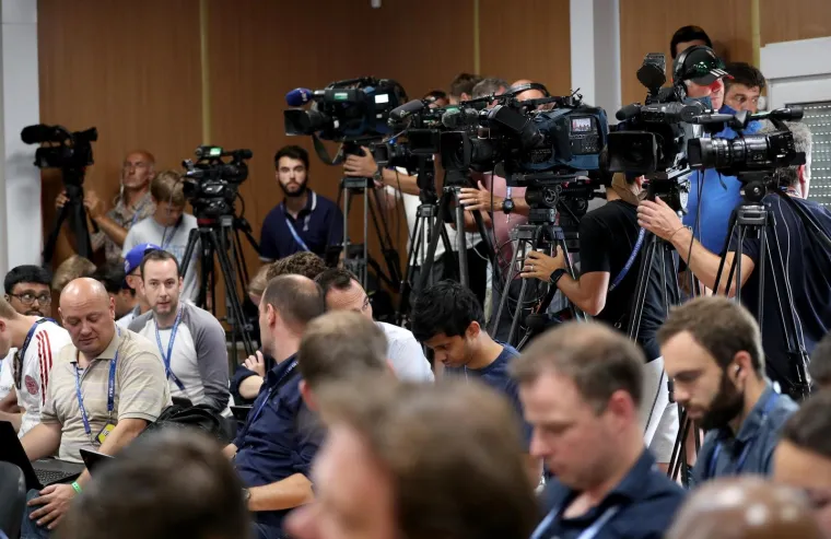 Brojni novinari u četvrtak poslijepodne pohodili su presicu u Sočiju, na kojoj su govorili Šime Vrsaljko i Dejan Lovren.