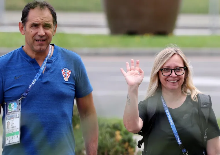 Team managerica Iva Olivari i Dalićev pomoćnik Dražen Ladić.
