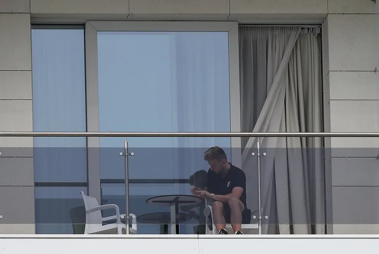 &Scaron;TO SU VATRENI RADILI ZA VRIJEME ODMORA? Vidu posjetila obitelj, Čarli i Raketa u svom 'filmu'...