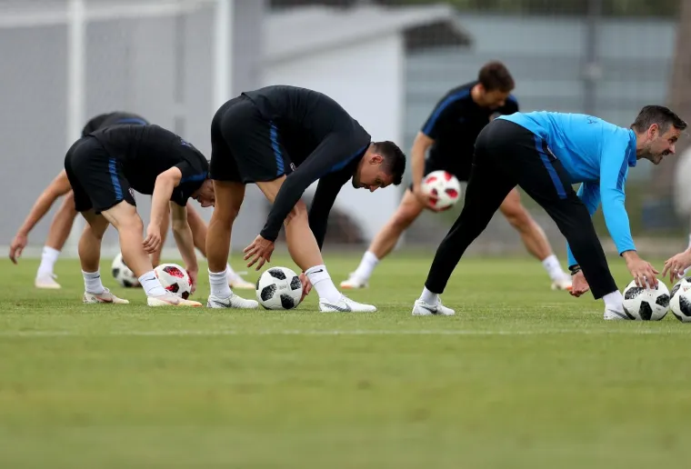 'UDRI JAČE, MANIJAČE': Vatreni dril pred Rusiju u najjačem sastavu