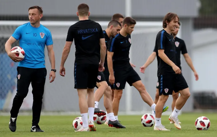 'UDRI JAČE, MANIJAČE': Vatreni dril pred Rusiju u najjačem sastavu